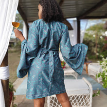 Учитај слику у приказивач галерије,Svilene kratke haljine