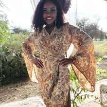 Учитај слику у приказивач галерије,Svilene kratke haljine