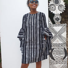 Load image into Gallery viewer, Lea dress