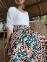 Учитај слику у приказивач галерије,Suknje na preklop - duge