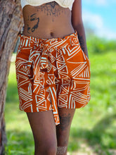 Load image into Gallery viewer, African print shorts (sorc za zene)
