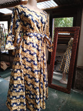 Load image into Gallery viewer, Emily haljina