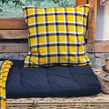 Учитај слику у приказивач галерије,Ukrasni jastucici