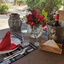 Load image into Gallery viewer, Podmetači za tanjire