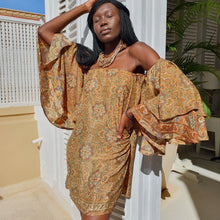 Учитај слику у приказивач галерије,Svilene kratke haljine