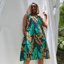 Учитај слику у приказивач галерије,Tunike bez kragne