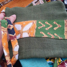 Учитај слику у приказивач галерије,Torbice on-the-go