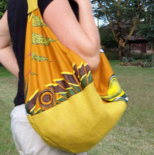 Load image into Gallery viewer, Mustard hessian and matching African print (cotton). Seamless zip closure.
