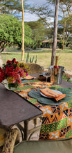 Учитај слику у приказивач галерије,Jameela table runner
