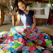 Учитај слику у приказивач галерије,Suknje - midi
